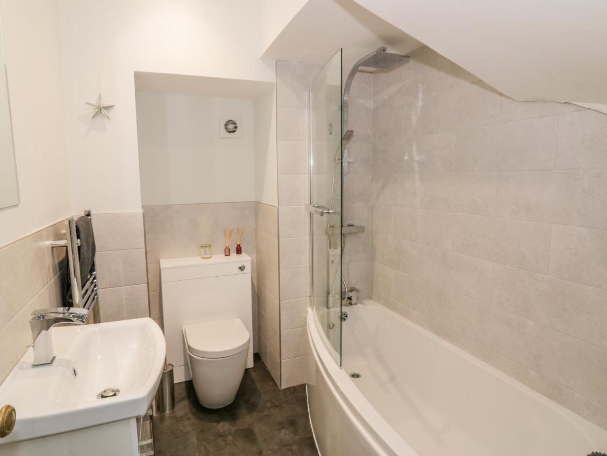 Ivy Bank Villa Thornhill  Esterno foto